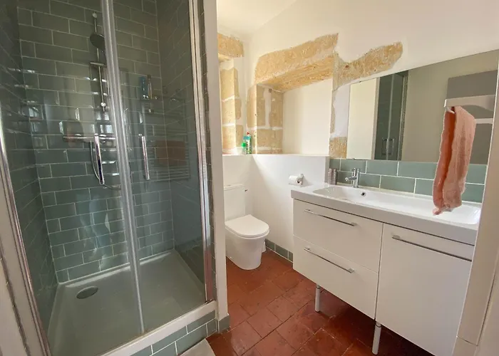 Villaret - Tres Spacieux En Coeur De - 2eme Etage Lägenhet