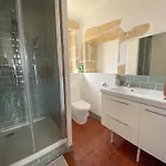 Villaret - Très Spacieux En Coeur De - 2ème étage Apartamento